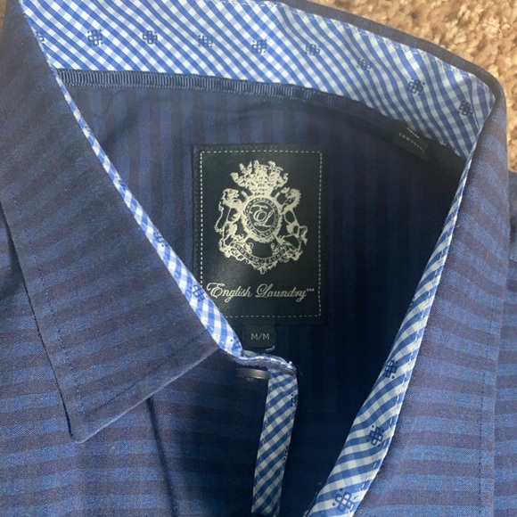 Button down - Picture 2 of 2